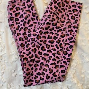 Fabletics Size Small Cheetah Print Midi Leggings